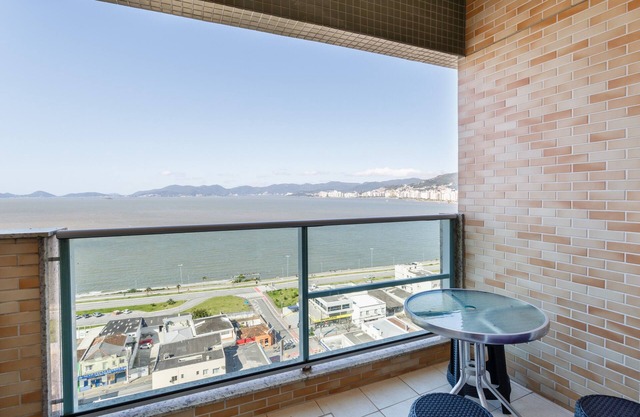 Apto Vista Mar, 150m da Beiramar Continental P1386