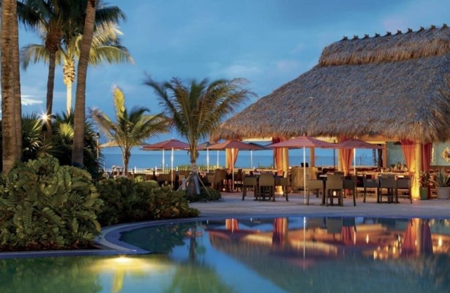 Aquamarine by VIAC - Stunning Studio Apartment Sited @ The Ritz Carlton