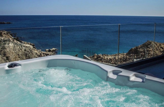 Aquamarine Luxury Suite 2nd floor