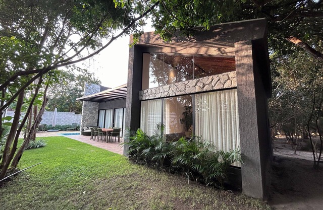 Arbo Pipa House
