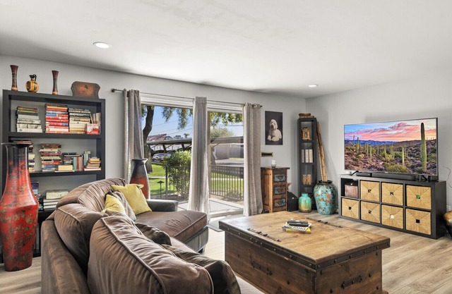 Arcadia by Coast to Cactus