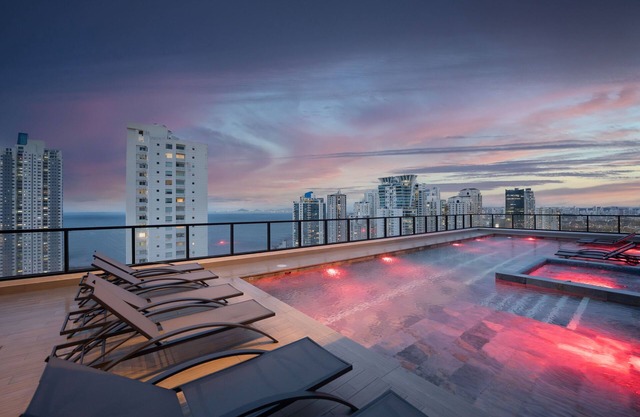 Arcadia Condo Suites