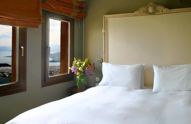 Archontika Karamarlis