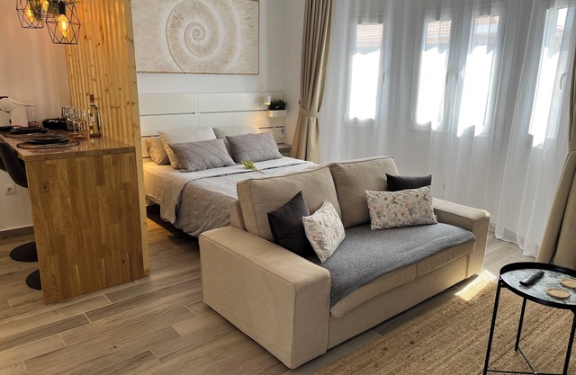 Arena Negra - Estudio Acogedor a 5 Minutos a pie de Playa