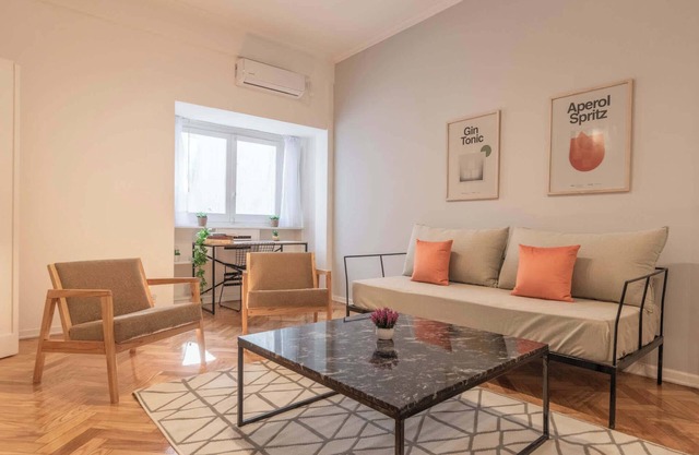 Arenales 1900 - 5 Bd 3 Ba Recoleta