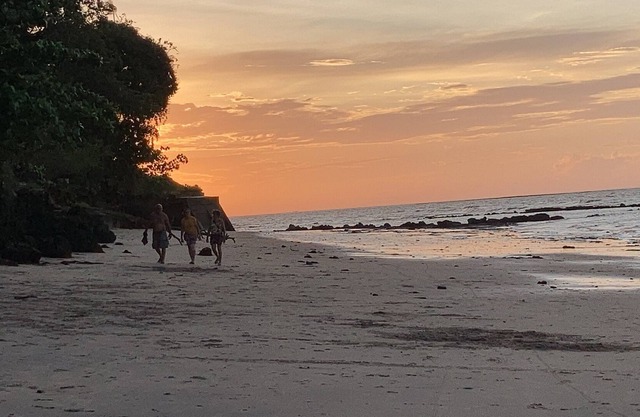 Ariramba, Mosqueiro-Belém/PA. House with 2/4 and pool. Up to 12 people.