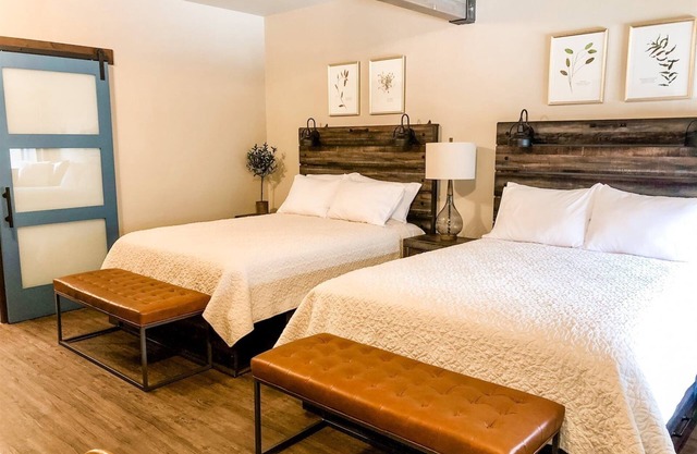 Arrowhead Lodge Unit 7