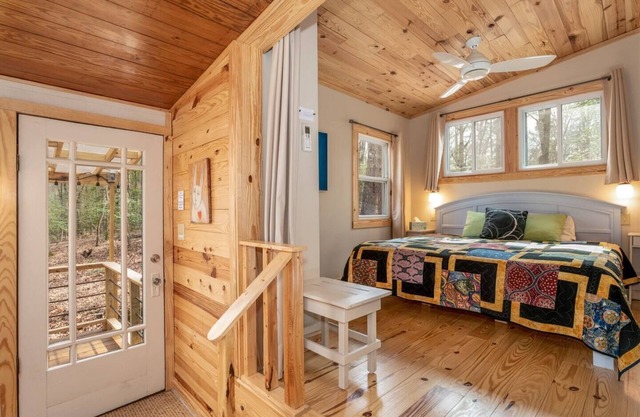 Art, Beauty, Nature: A Woodland Retreat