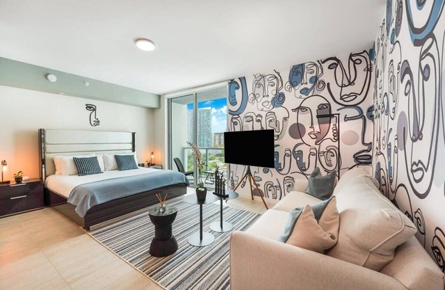 Artistic Unique Studio Bay And Pool Views/Miami