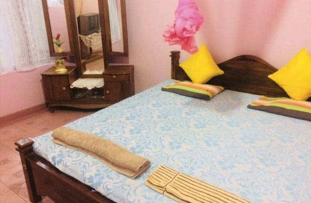 ARUNI Villa - Pure village experience with B&B