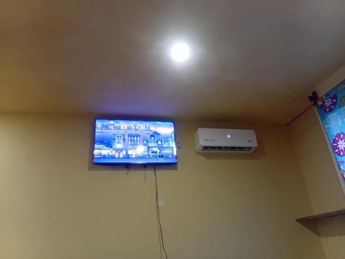 Asadero y habitaciones