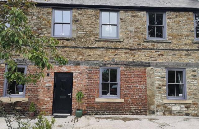 ASH COTTAGE, pet friendly, with open fire in Middleton-In-Teesdale