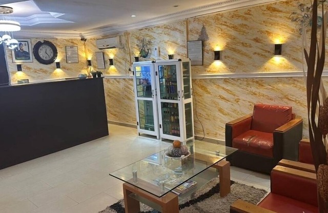 Ashosh Hotels and Suites
