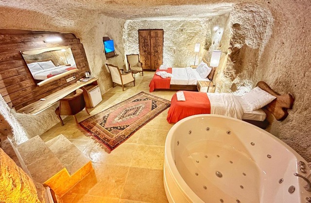 Asma Altı Cave