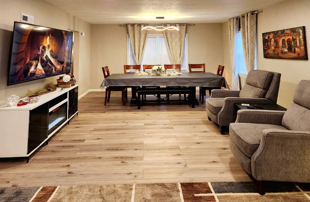 Aspen Villa-Country Club, Augustana, USF & Sanford Med.