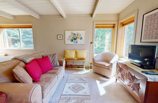 Atelier Condo 1080 - Studio in Great Location Near Trail Creek