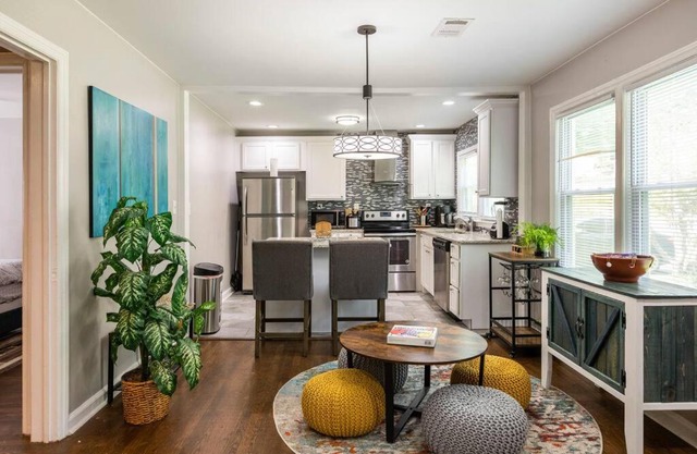 Atl Cozy 3 Bedroom 10 Mins from Airport