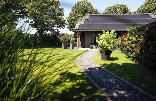 Atmospheric luxury holiday home – spacious garden – 5 minutes from the forest.