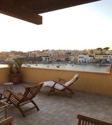 Attico sul Porto Vecchio - Lampedusa