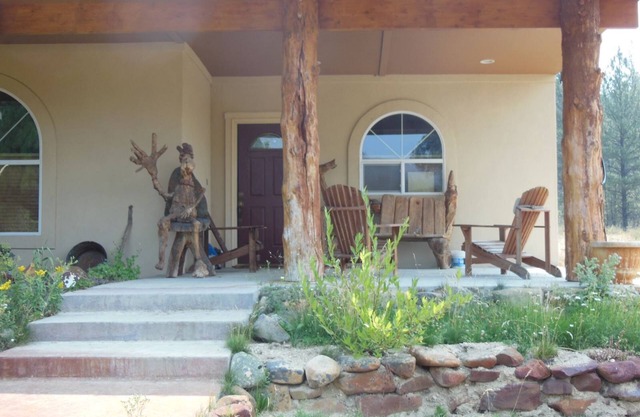 ATV/Snowmobiler's Paradise - Ride Out from the Cabin for Miles on End!