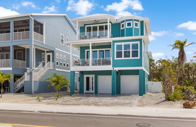 Aug 9-16 still available. Ltd wks left! FULL gulf view 220 steps to the ocean.