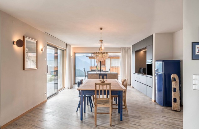 'AUMIA Apartment Saphir' with Mountain View and Terrace