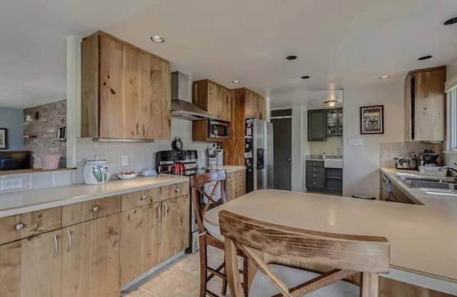 Authentic Boulder 3 BDR Mid-Century