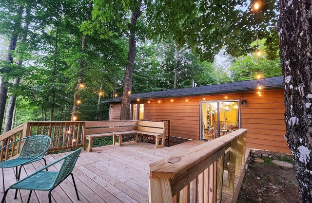 Available Labor Day-King Bed, Pacman, EV