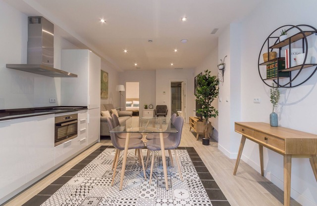 Avenida America III apartment in Madrid