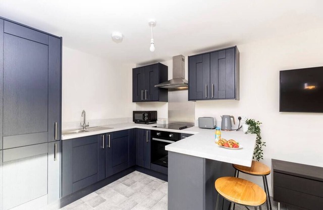 Avery House 1 by Blackstone SA