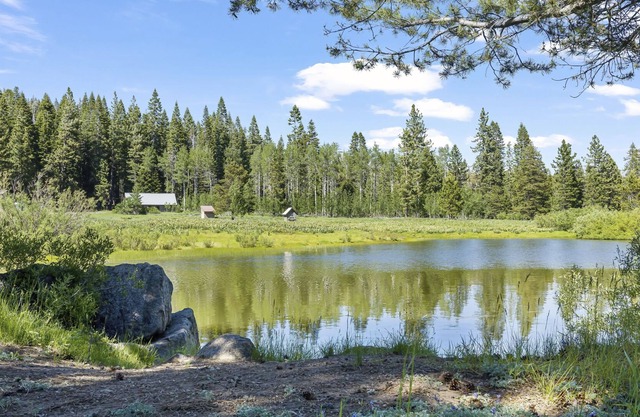Awesome Cabin With A View! 3 Bedroom Cabin by Redawning