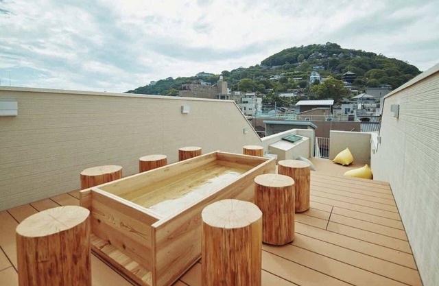 b local Modern Onomichi Oasis: Private Sauna Retreat