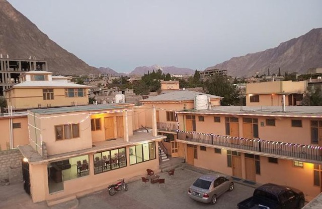 Bab e Gilgit Inn