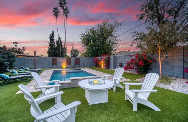 Backyard Oasis - Pool, Basketball, Close to Hiking