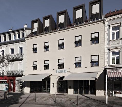 Badhaus - Hotel/Restaurant/Café