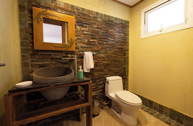 BalconiesAtlantic Beachfront+BBQ