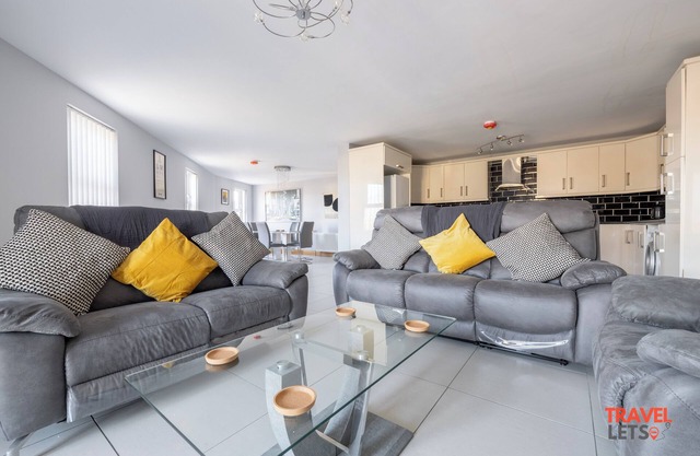 Ballygowan, Co. Down, Northern Ireland - Gourleys Hideout, 6 Guests - Contractors/Tourists/Relo