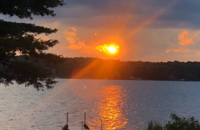 Balsam Lake modern tiny home escape with sauna