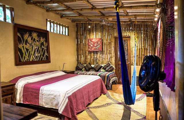 BAMBU - Private surf villa on the Pacific Coast