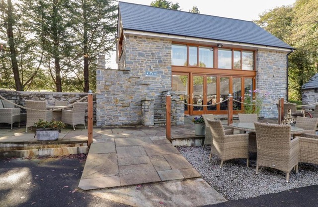Barn Apartment 4