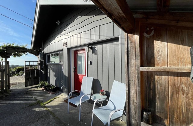 Baxter's Bayview Guest House Near Cal Poly