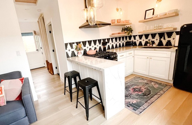 Bay Haven- A restful, luxurious South Bay Tiny Home