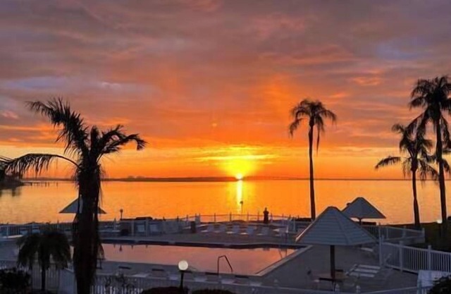 Bay & pool view min 2 Pass A Grille& St Pete beach