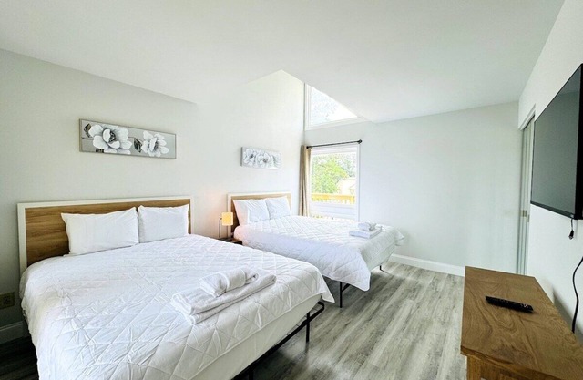 Bay Tree beautiful 1BR apartment