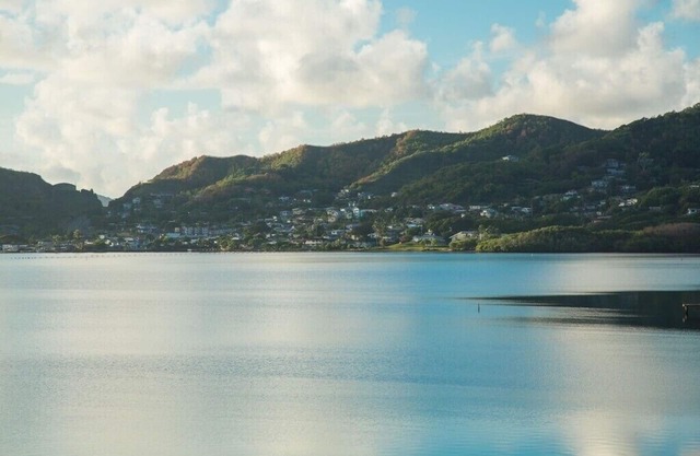 Bayside Haven- Pool and Hot Tub