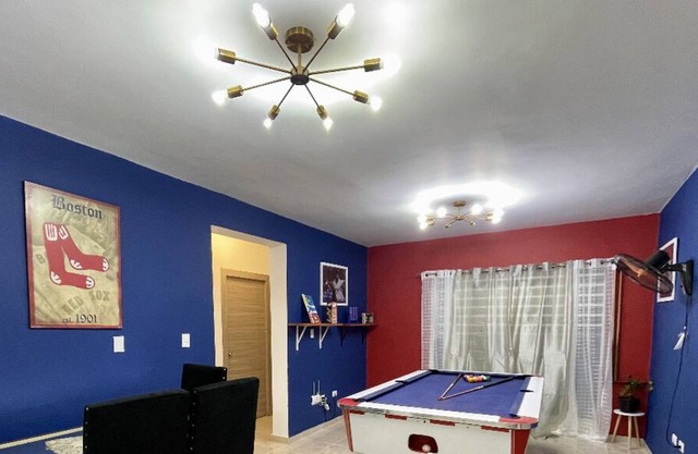 (BDLUXURY2)family apt with game room