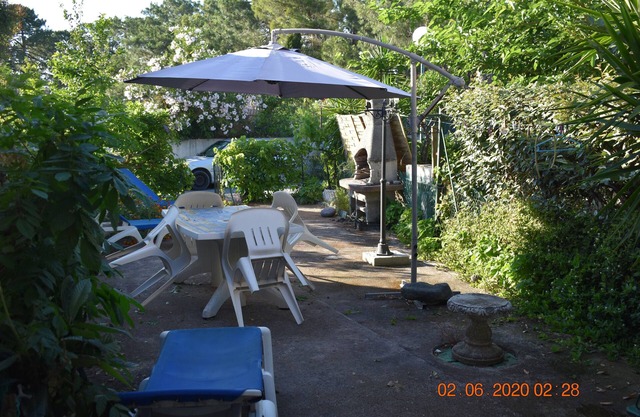 Beach<100m. Air conditioning. Wifi. Enclosed garden. bbc. Parking.opt car. No. of activities
