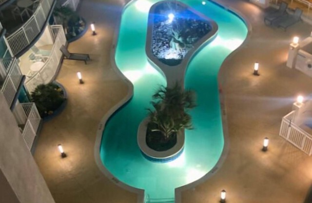 BEACH AND POOL PARADISE ~ Affordable Luxury ~ 2B/2B Condo