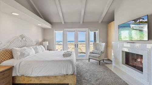 Beach Break by AvantStay Oceanfront View Patio