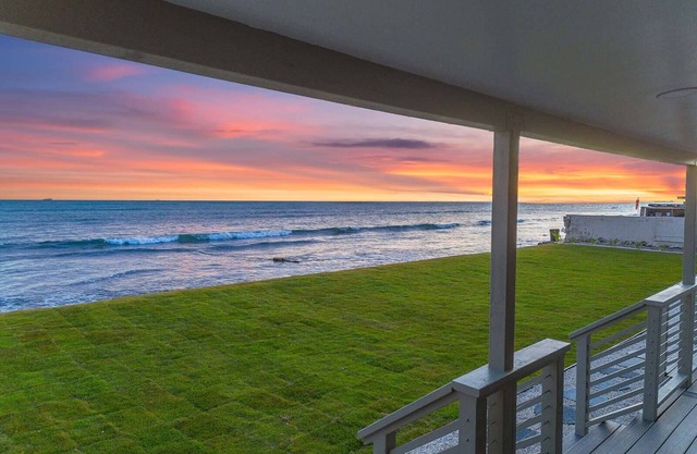 Beach Front Home - Pearl of Oahu's West Side!
